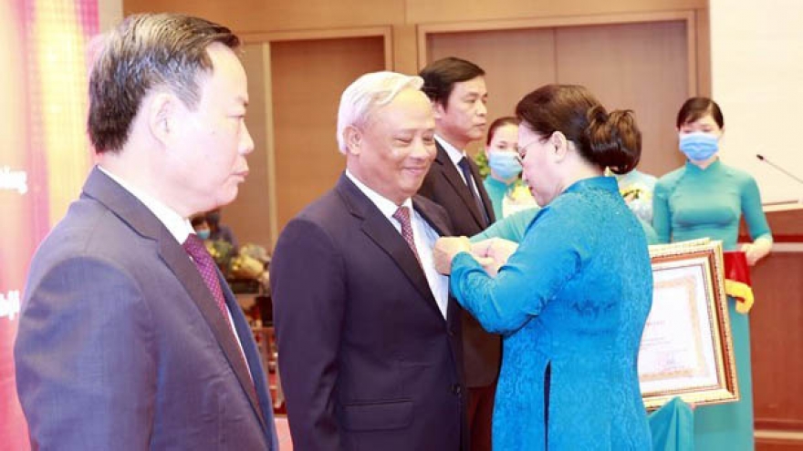 NA leaders honoured with Labour Orders
